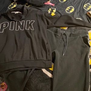 Pink sweat set 💁🏻‍♀️